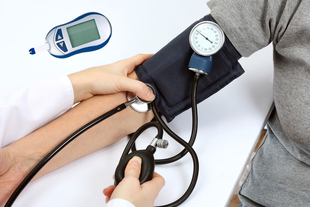 Pomiar ciśnienia krwi w przypadku nadciśnienia